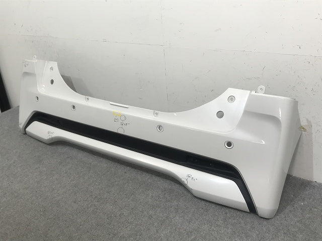 ルークス ハイウェイスター/ekクロススペース B44A/B45A/B47A/B48A/B34A/B35A/B37A/B38A 純正 リア バンパー 85022 7NA-0 QBB(132892)