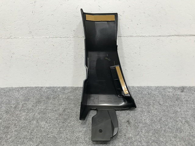 新品!ハリアー MXUA80/MXUA85/AXUH80/AXUH85/AXUP85 純正 右フロントフェンダープロテクター モデリスタ D2611-63110/76901-MU810(132956)