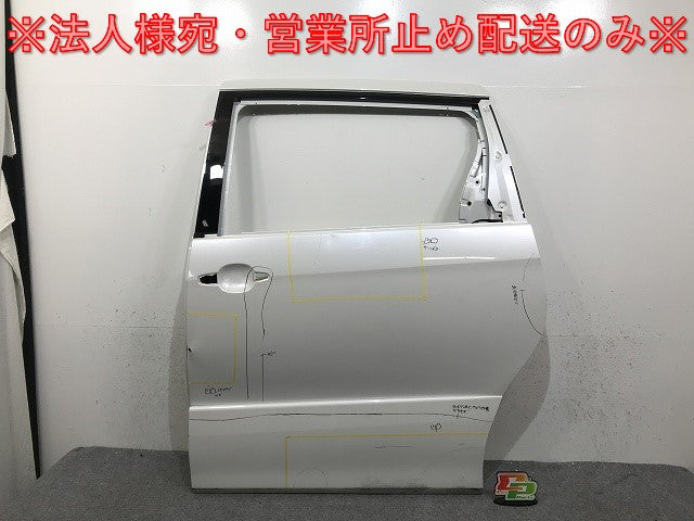 エスティマ/アエラス 50/ACR50W/ACR55W/GSR50W/GSR55W/AHR20W 純正 左 スライドドア サイドパネル付 ホワイトパールクリスタルシャイン 070(132964)