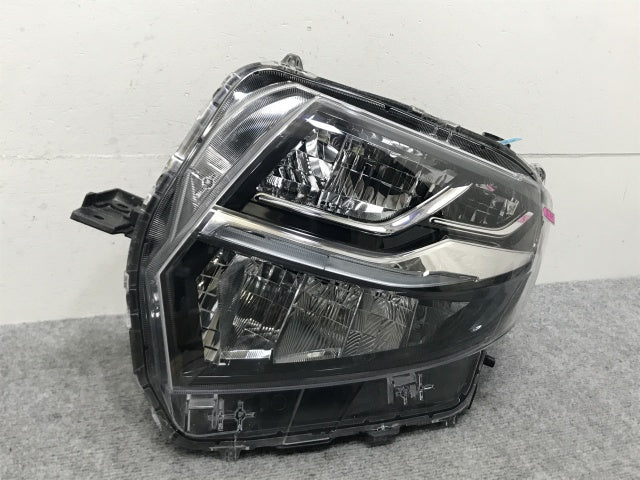タント カスタム/シフォン カスタム LA650S/LA660S/LA650F/LA660F 純正 前期 左 ヘッドライト LED レベ 刻印Z KOITO 100-69075(132995)