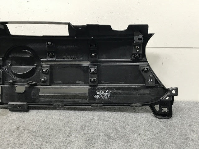デイズ B21W 純正 後期 フロント グリル/ラジエーターグリル カメラ穴付 6400G912 素地/メッキ 日産(133016)