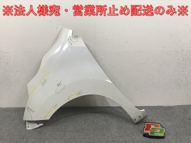 ワゴンR/FZ/フレア/HS MH44S/MJ44S 純正 後期 左 フロント フェンダー クリスタルホワイトパール ZVH スズキ(133021)