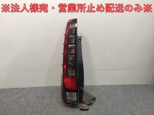 エスクァイア/ノア 80系/ZWR80G/ZWR80W/ZRR80G/ZRR85G/ZRR80W/ZRR85W 純正 前期 左 テールランプ LED 刻印AL KOITO 28-231(133075)