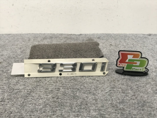 新品!3シリーズ E46 純正 リア トランク エンブレム バッジ 51147000494 BMW(133260)