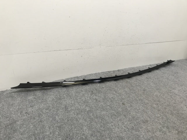 新品!Eクラス W211 純正 フロント バンパー カバー モール A211 885 23 21188500239197 ブラック メタリック メルセデスベンツ(133264)