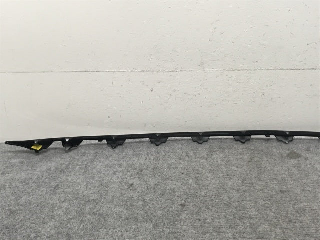 新品!Eクラス W211 純正 フロント バンパー カバー モール A211 885 23 21188500239197 ブラック メタリック メルセデスベンツ(133264)