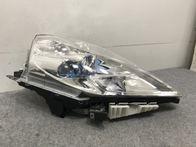 リーフ/LEAF AZE0/ZE0 純正 後期 右 ヘッドライト/ランプ LED レベライザー/コンピュータ付 刻印J  ICHIKOH 1862/26010-3NK5A 日産(133273)