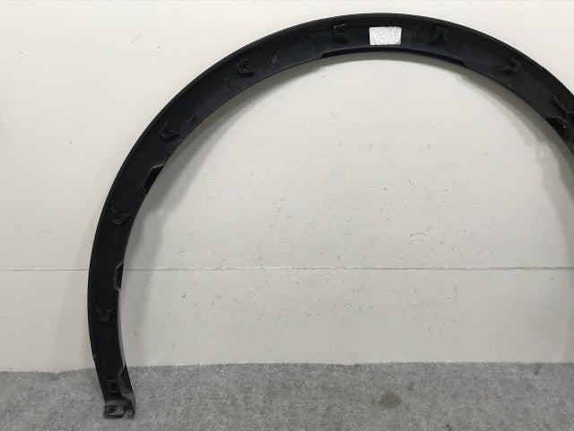 プリウス 60系/ZVW60/ZVW65/MXWH60/MXWH65/MXWH61 純正 左 フロント フェンダーアーチモール/オーバーフェンダー 75602-47010/20(133284)