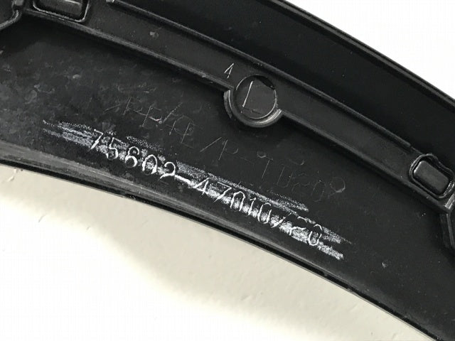 プリウス 60系/ZVW60/ZVW65/MXWH60/MXWH65/MXWH61 純正 左 フロント フェンダーアーチモール/オーバーフェンダー 75602-47010/20(133284)