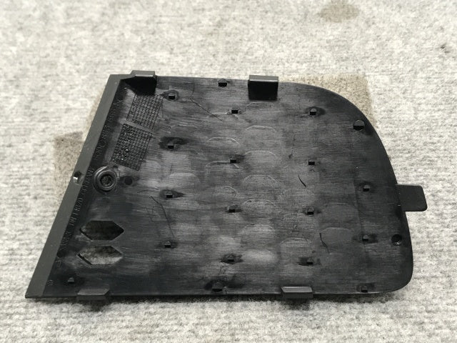 新品!ポロ/POLO クロスポロ/9NBTS 純正 右 フロント クーリング エア グリル 6Q0 853 666 K 6Q0853666K9B9 フォルクスワーゲン(133294)