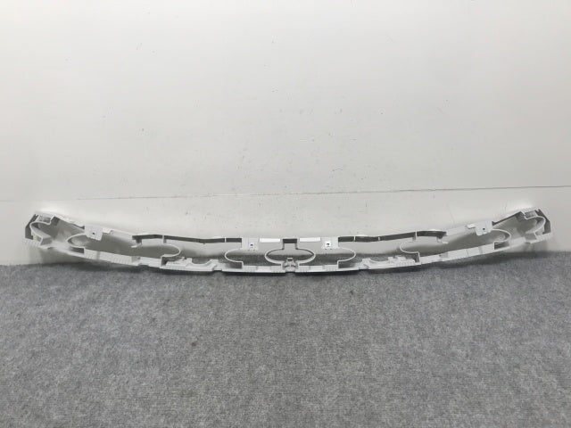 新品!X3シリーズ E83 純正 リア バンパー センター ホルダー 51 12 3 414 404 51123414404 未塗装 BMW(133297)