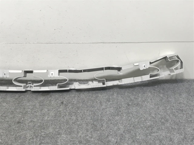 新品!X3シリーズ E83 純正 リア バンパー センター ホルダー 51 12 3 414 404 51123414404 未塗装 BMW(133297)