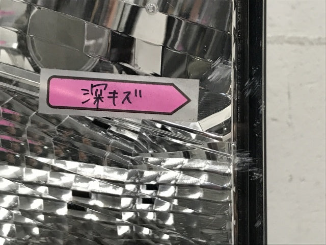 タンク/トール/ジャスティ/カスタム M900A/S/F/M910A/S/F 純正 前期 左 テールランプ/ライト/レンズ LED 刻印H KOITO 220-69045(133345)