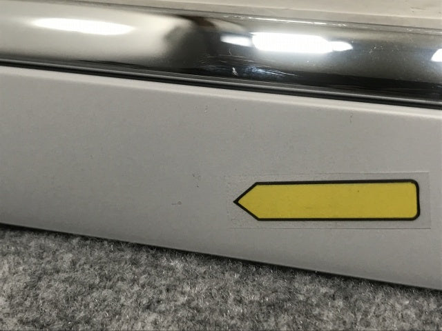 新品!A8/S8 4E系 純正 左 フロント ドア モール 4E0853953DGRU サフ アウディ(133434)