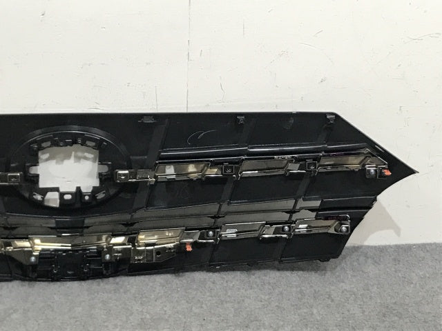 新車取り外し!アルファード 40/AGH40W/AGH45W 純正 フロント グリル/ラジエーターグリル アッパーグリル カメラ穴付 53111-V2010(133436)