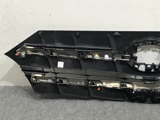 新車取り外し!アルファード 40/AGH40W/AGH45W 純正 フロント グリル/ラジエーターグリル アッパーグリル カメラ穴付 53111-V2010 トヨタ(133437)