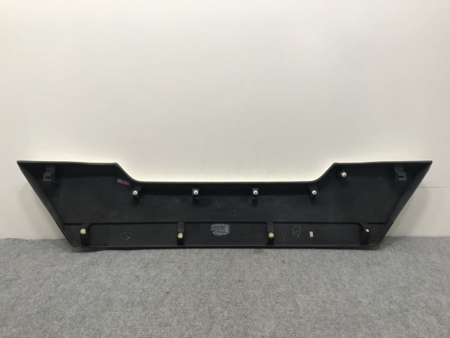 エクストレイル/X-TRAIL/オーテック T31/DNT31/NT31/TNT31 純正 リア ガーニッシュ/フィニッシャー 90901 1DJ0A ホワイト QAB(133471)