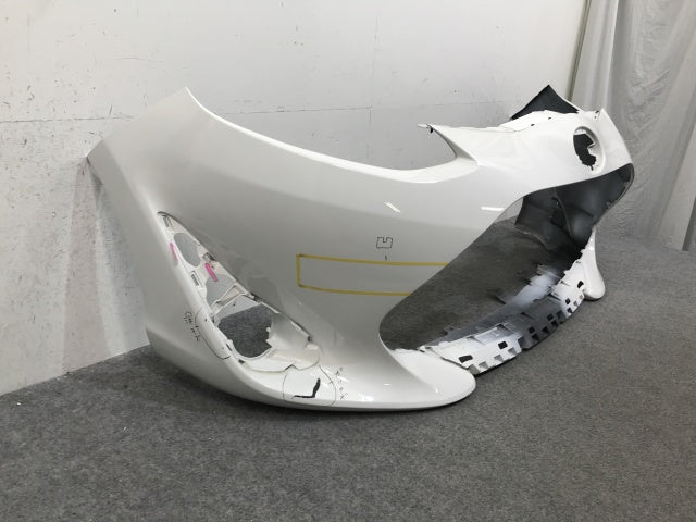 アクア/AQUA NHP10 純正 後期 フロント バンパー 52119-52A60/B60 スーパーホワイトII 040 トヨタ(133527)