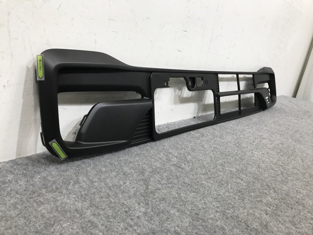 新車取り外し!N-BOX/NBOX Nボックス/カスタム JF5/JF6 純正 フロント ロアグリル 71150-32R-J01 素地 ホンダ(133539)