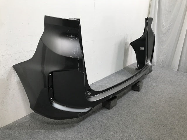 フリード/ハイブリッド GB5/GB6/GB7/GB8 純正 リア バンパー 71501-TDK-0000 ガンメタ ホンダ(133561)