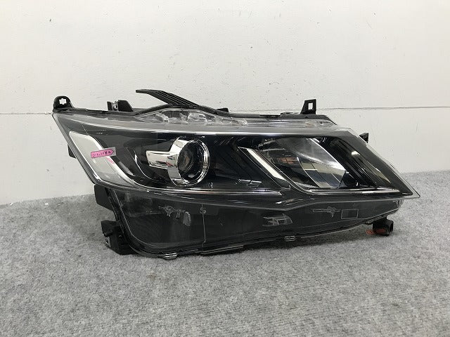 セレナ/ハイウェイスター/S/X/G/XV C27/GC/GFC27/GNC27/GFNC27/HFC27/HC 純正 前期 右ヘッドライト LED レべ付 刻印Z 100-23721(133634)
