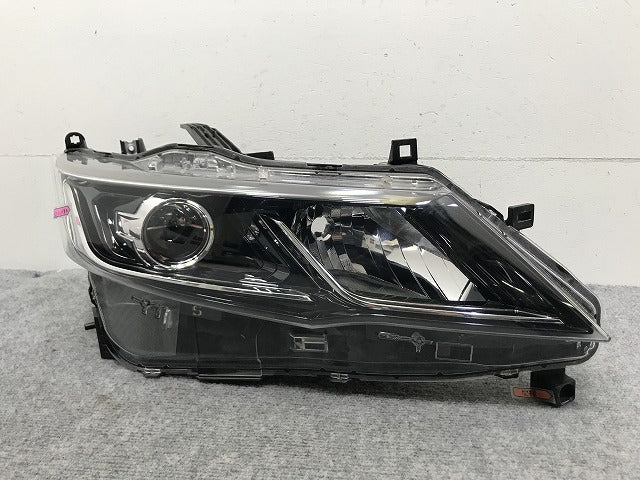 セレナ/ハイウェイスター/S/X/G/XV C27/GC/GFC27/GNC27/GFNC27/HFC27/HC 純正 前期 右ヘッドライト LED レべ付 刻印Z 100-23721(133634)