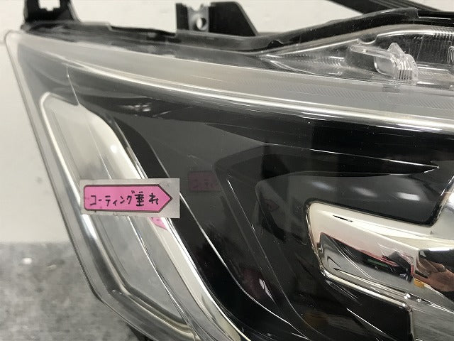 セレナ/ハイウェイスター/S/X/G/XV C27/GC/GFC27/GNC27/GFNC27/HFC27/HC 純正 前期 右ヘッドライト LED レべ付 刻印Z 100-23721(133634)