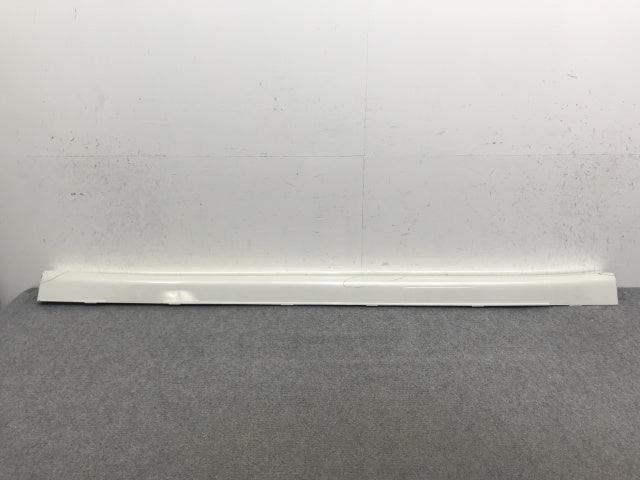 オデッセイ RA6/RA7/RA8/RA9 純正 右 サイドステップ/サイドスカート 71800-S3N-ZZ00 プレミアムホワイトパール NH624P ホンダ(133648)