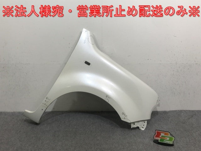 キューブ/ライダー Z12/NZ12 純正 右 フロント フェンダー ホワイト パール 日産(133653)