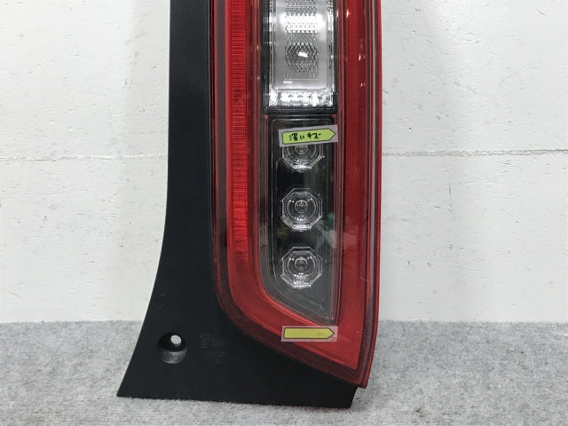 N-WGN/NWGN N-ワゴン/Nワゴン/エヌワゴン/JH3/JH4 純正 右 テールランプ/ライト/レンズ LED STANLEY W4841 ホンダ(133784)