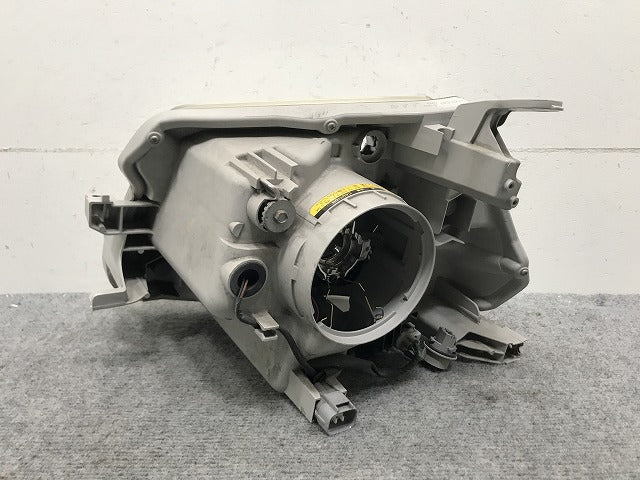 シエンタ ダイス NCP81G/NCP85G 純正 右 ヘッドライト/ランプ キセノン HID レベライザー AFS無 KOITO 52-240 トヨタ(133785)