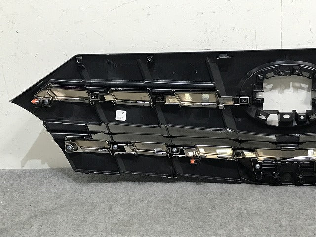 新車取り外し!アルファード 40系/AGH40W/AGH45W 純正 フロント グリル/ラジエーターグリル カメラ穴付 53111-V2010 トヨタ(133822)