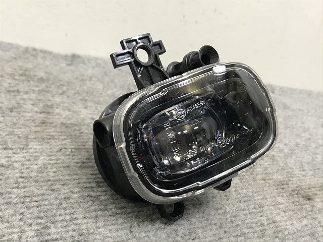 キックス/ノート/エクストレイル P15/E13/T33 純正 右 フォグランプ/フォグライト LED HELLA 26150 8990D 日産(133843)