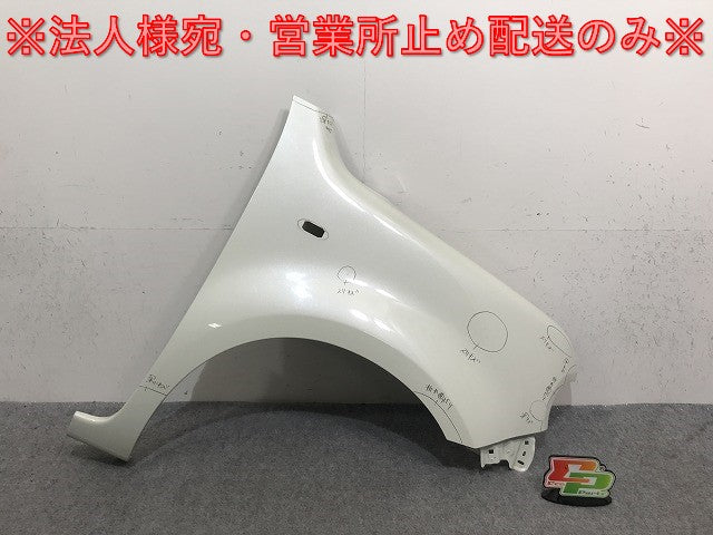キューブ/ライダー Z12/NZ12 純正 右 フロント フェンダー FCA00-1FAMA ホワイトパール(3コートパール) QX1 日産(133879)
