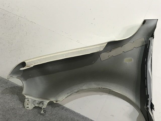 キューブ/ライダー Z12/NZ12 純正 右 フロント フェンダー FCA00-1FAMA ホワイトパール(3コートパール) QX1 日産(133879)