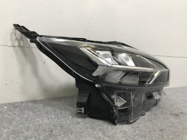 デイズ ハイウェイスター B44W/B45W/B47W/B48W 純正 右 ヘッドライト LED レベライザー 刻印B KOITO 100-23776 26010-7ME0A 日産(133889)