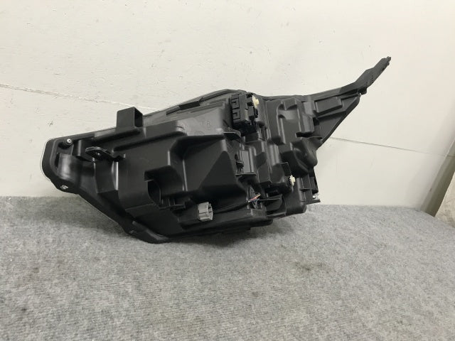 デイズ ハイウェイスター B44W/B45W/B47W/B48W 純正 右 ヘッドライト LED レベライザー 刻印B KOITO 100-23776 26010-7ME0A 日産(133889)