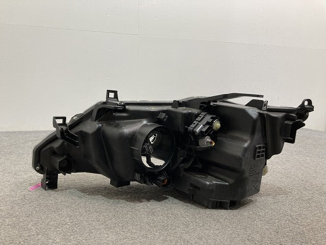 セレナ/ハイウェイスター/S/X/G/XV C27/GC/GFC/GNC/GFNC/HFC/HC 純正 前期 右 ヘッドライト LED レベ 100-23721 26025-5TF5A(133894)