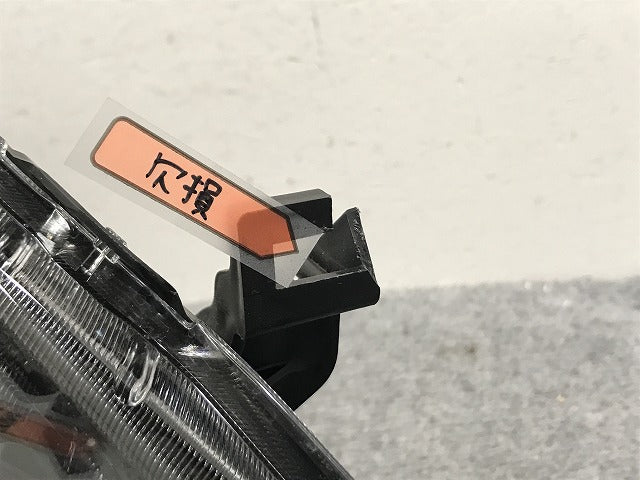 セレナ/ハイウェイスター/S/X/G/XV C27/GC/GFC/GNC/GFNC/HFC/HC 純正 前期 右ヘッドライト LED 刻印Z 100-23721 26025-5TF5A(133900)