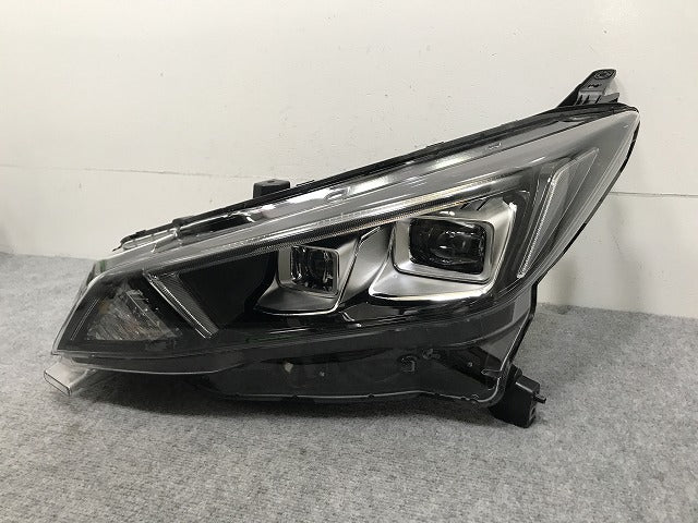 リーフ/LEAF ZE1 純正 前期 左 ヘッドライト/ランプ LED レベライザー 刻印P ICHIKOH 1954/26060 5SK5A 日産(133914)