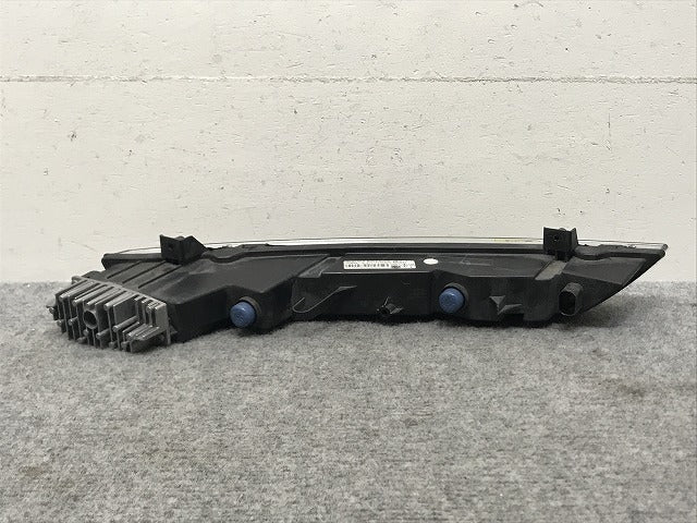 カイエン GTS 958/92A 純正 後期 左デイライト/デイタイムランニングライト LED 7P5.941.181.H/7P5941181H ポルシェ(133919)