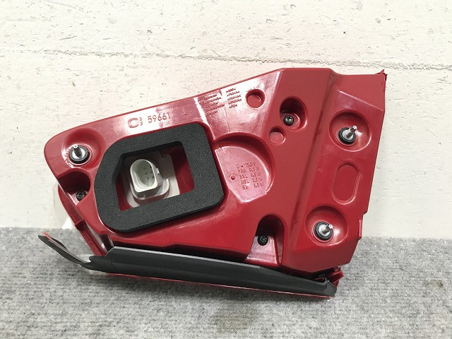 新品!A8(D4) 4H系 純正 前期 左 テールランプ/ライト/レンズ/フィニッシャーランプ/内側 LED 4H0.945.093 4H0945093 アウディ(133948)