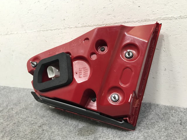 新品!A8(D4) 4H系 純正 前期 左 テールランプ/ライト/レンズ/フィニッシャーランプ/内側 LED 4H0.945.093 4H0945093 アウディ(133948)