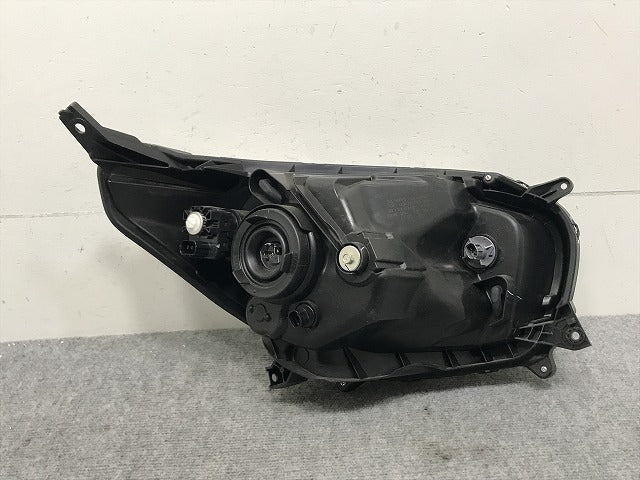 デイズ B21W 純正 左 ヘッドライト/ランプ ハロゲン レベライザー STANLEY W1047 26060-6A03E 日産(133951)