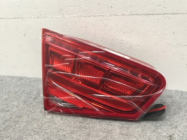 新品!A8(D4) 4H系 純正 前期 左 テールランプ/ライト/レンズ/フィニッシャーランプ/内側 LED 4H0.945.093 4H0945093 アウディ(133968)