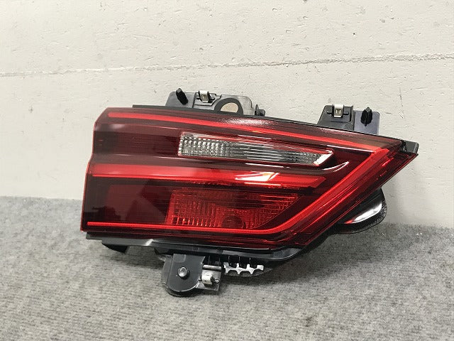 新品!X2 シリーズ F39 純正 左 テールランプ/ライト/レンズ/フィニッシャーランプ/内側 LED F03689000F 63217420747 BMW(133975)