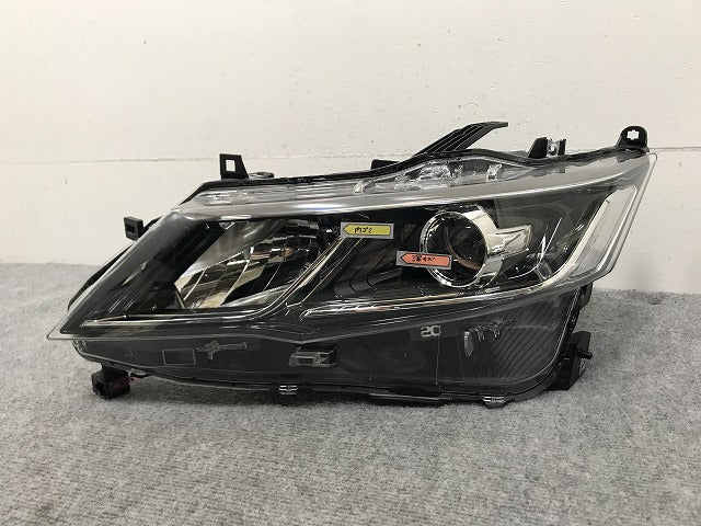 セレナ/ハイウェイスター/S/X/G/XV C27/GC/GFC/GNC/GFNC/HFC/HC 純正 前期 左ヘッドライト LED レベ付 100-23721 26075-5TF5A(133980)
