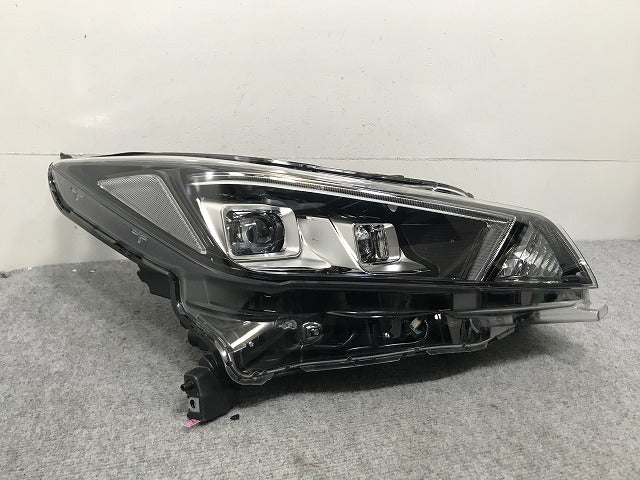 リーフ /ZE1 純正 右 ヘッドライト/ランプ LED レベライザー 刻印P ICHIKOH 1954/26010 5SK5A 日産(133988)