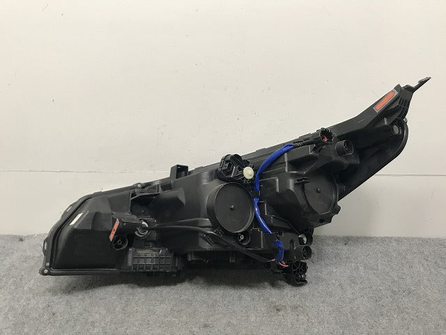 リーフ /ZE1 純正 右 ヘッドライト/ランプ LED レベライザー 刻印P ICHIKOH 1954/26010 5SK5A 日産(133988)