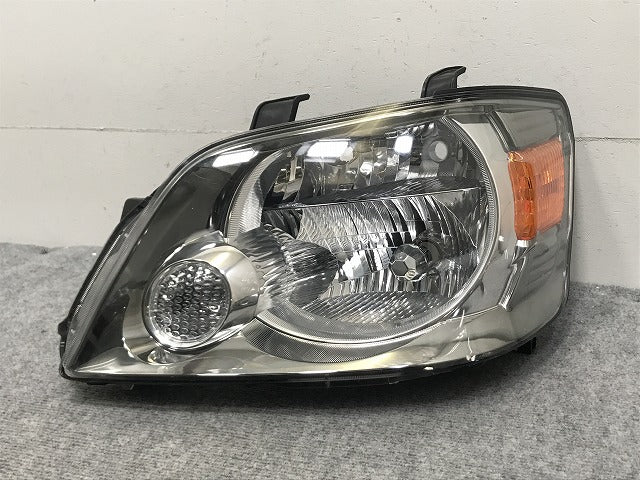 ノア NOAH/60系/AZR60G/AZR65G 純正 前期 左 ヘッドライト/ランプ キセノン HID AFS無 レベライザー付 刻印B1 KOITO 28-152 トヨタ(133992)